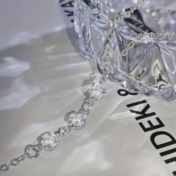 Silver Crystal Body Chain Pendant Necklace - Picture 3 of 7